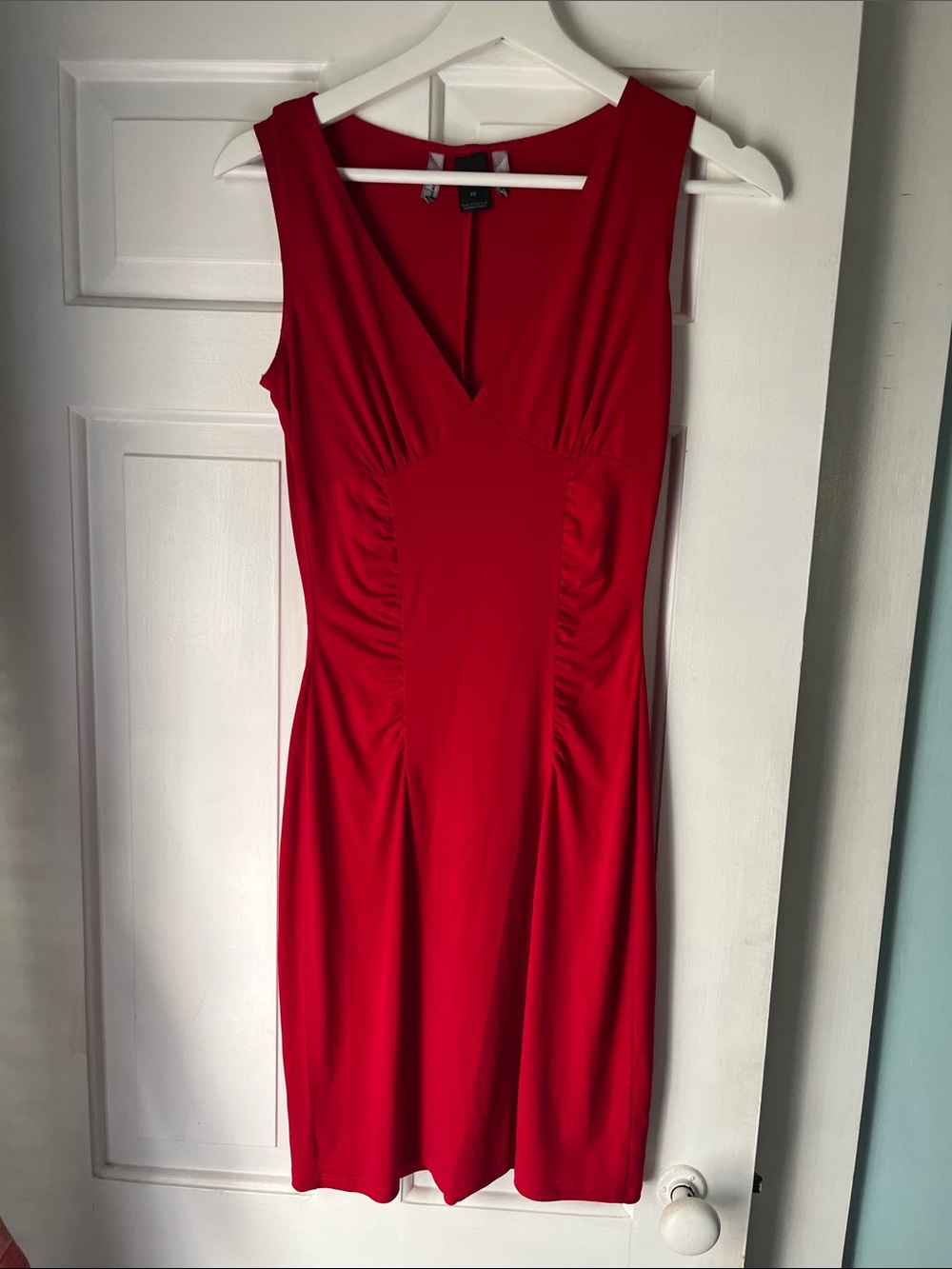 Moda International Sleeveless Red V-Neck Bodycon Dress